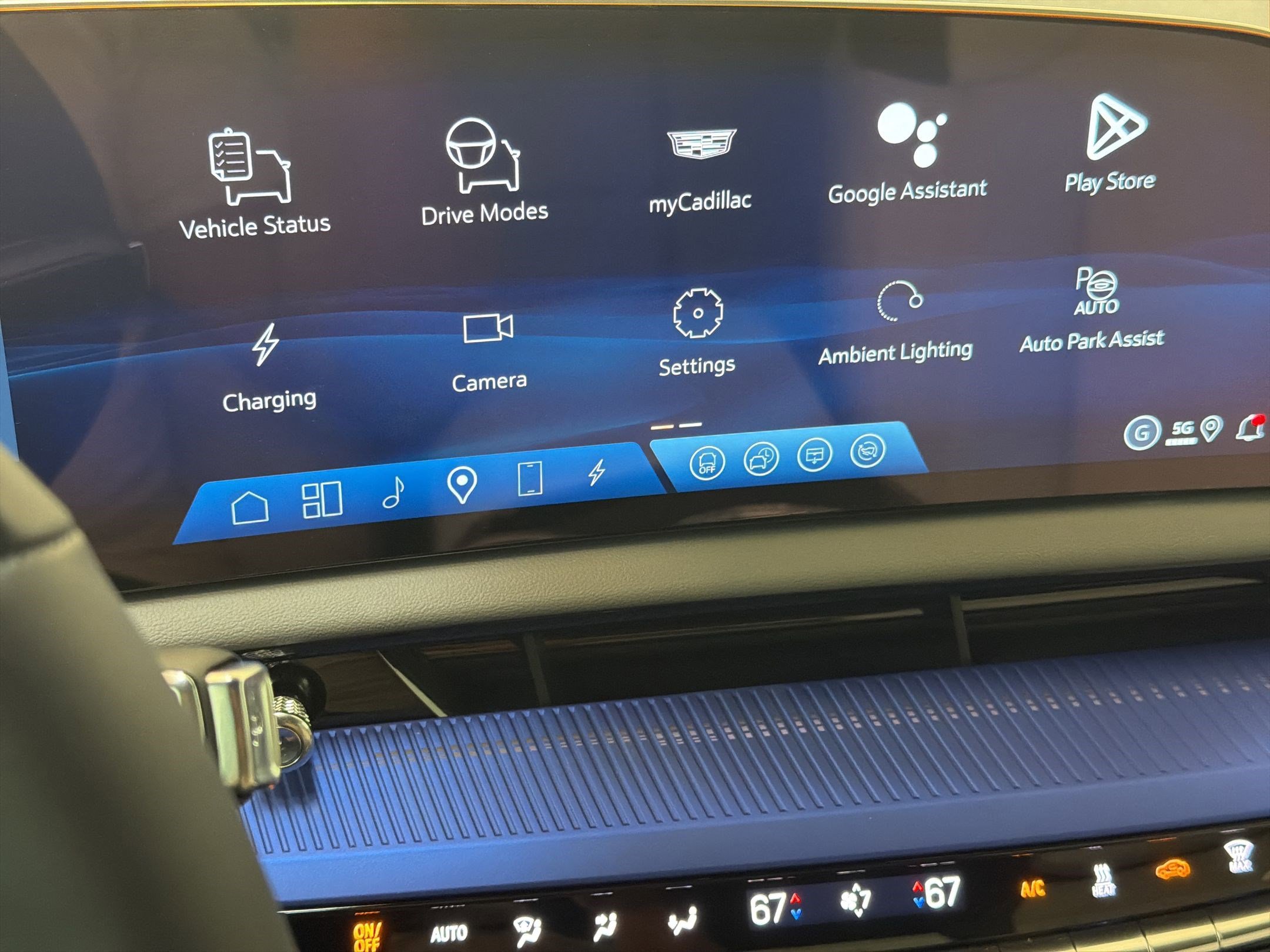 New 2026 Cadillac Optiq Sport 1 RWD image 22