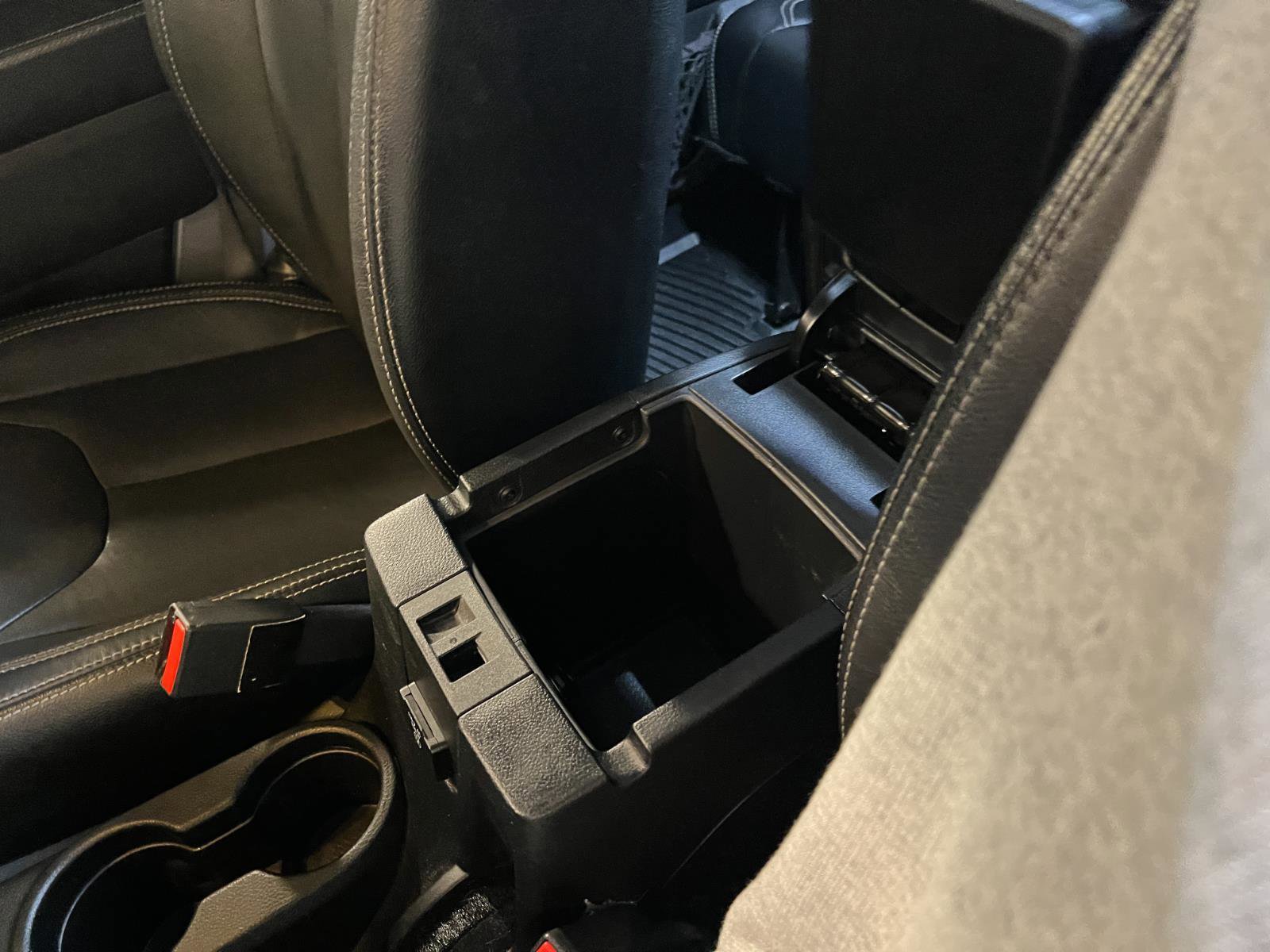 Used 2017 Jeep Wrangler Unlimited Rubicon image 20