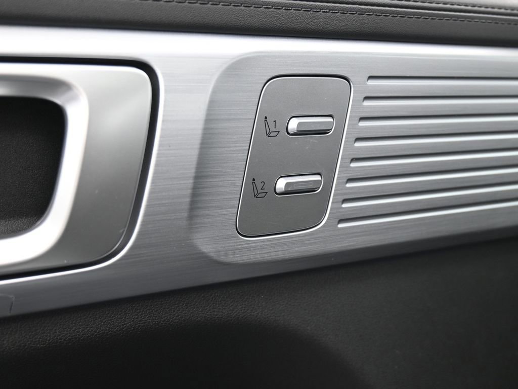 Used 2024 Hyundai Santa Fe Limited image 18