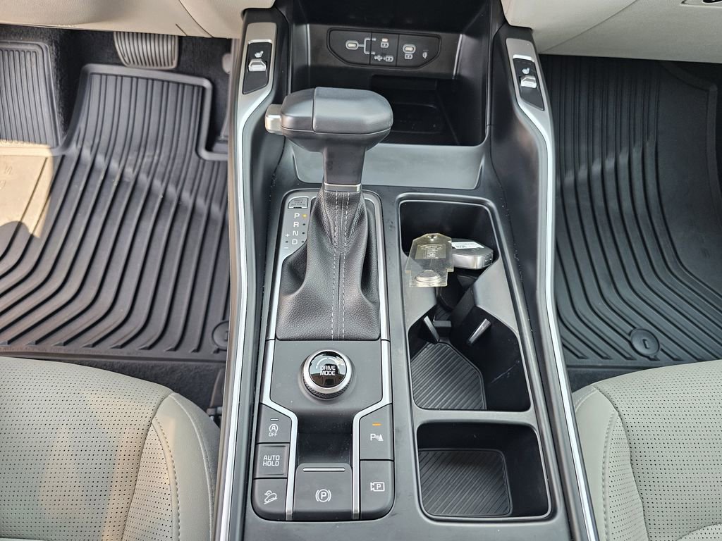 Used 2025 Kia Sorento S w/ Panoramic Sunroof Package image 27