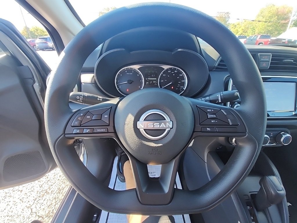 Used 2025 Nissan Versa S w/ S Plus Package image 21