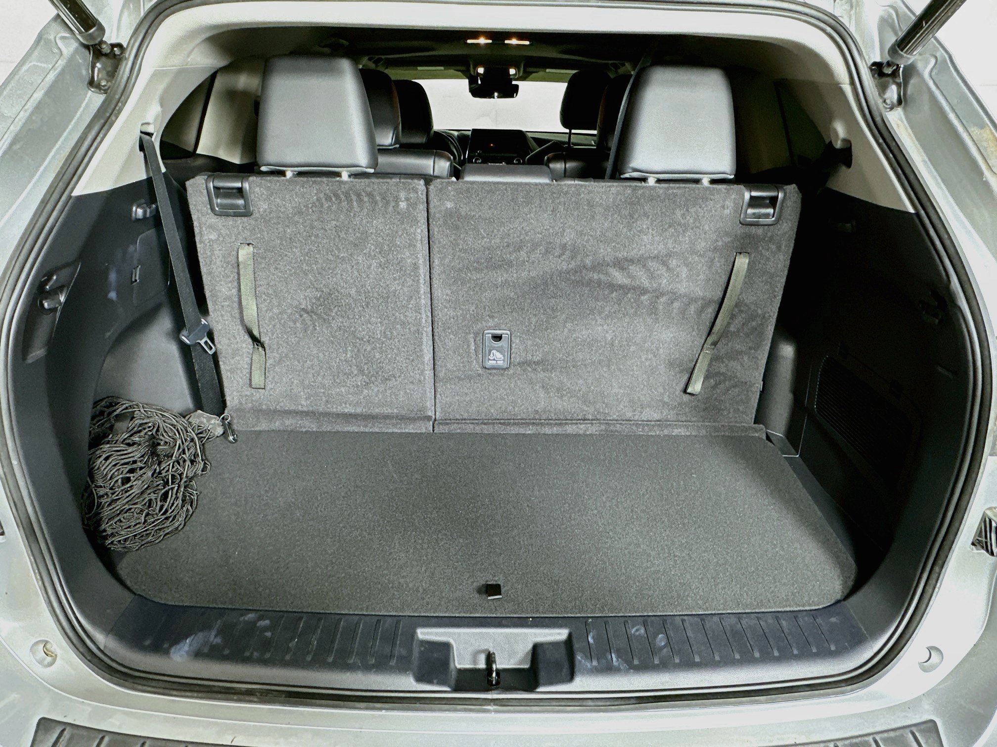 Used 2023 Toyota Highlander XLE FWD image 30