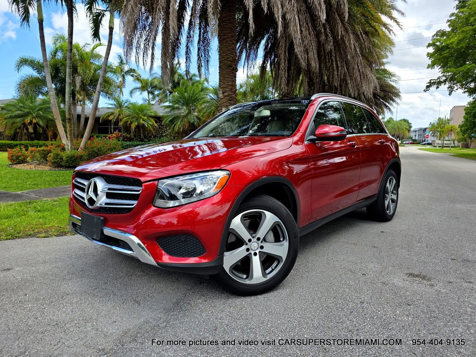 Used 2016 Mercedes-Benz GLC 300 w/ Multimedia Package image 4