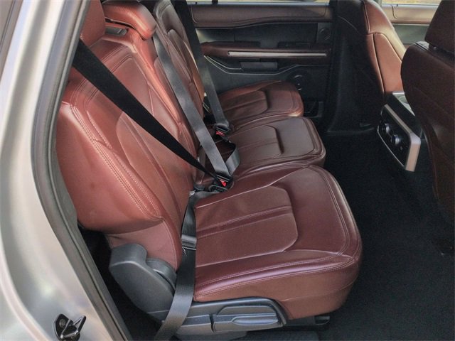 Used 2023 Ford Expedition Max Limited image 31