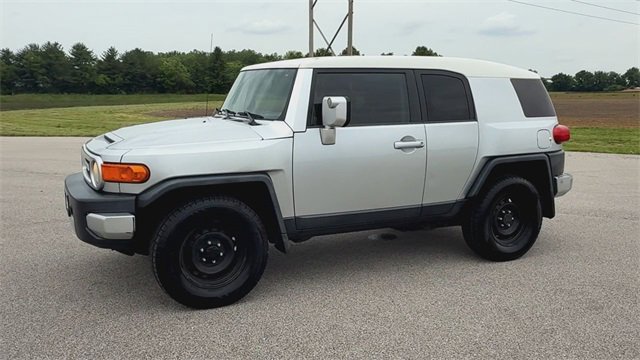 Used 2007 Toyota FJ Cruiser 2WD image 4