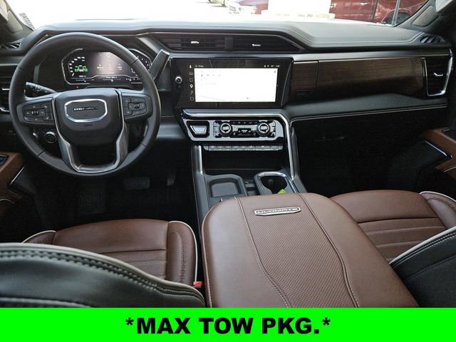 Used 2025 GMC Sierra 3500 Denali Ultimate AWD/4WD image 6