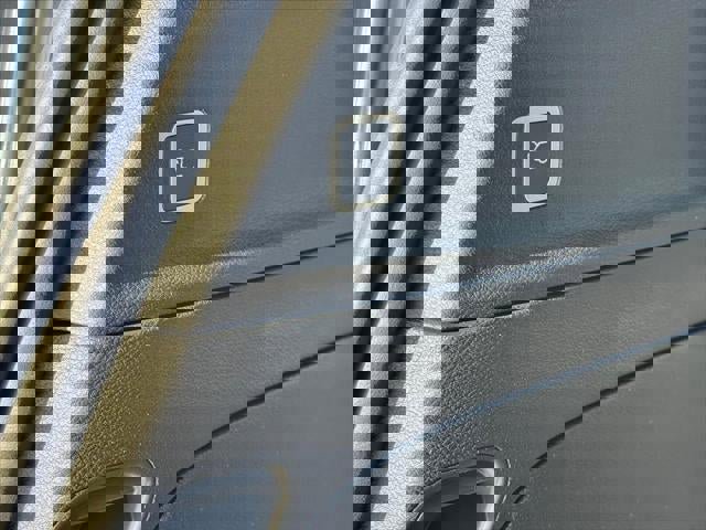 New 2026 Chrysler Pacifica Limited w/ Trailer Tow Group image 35