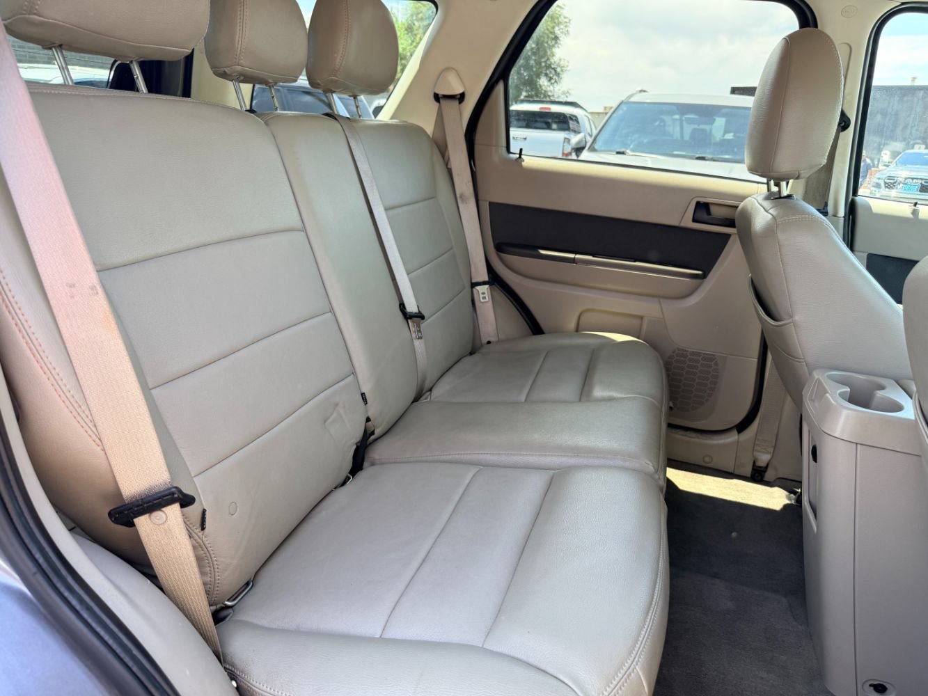 Used 2010 Ford Escape XLT FWD image 22