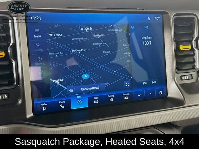 Used 2023 Ford Bronco Badlands w/ Sasquatch Package image 13