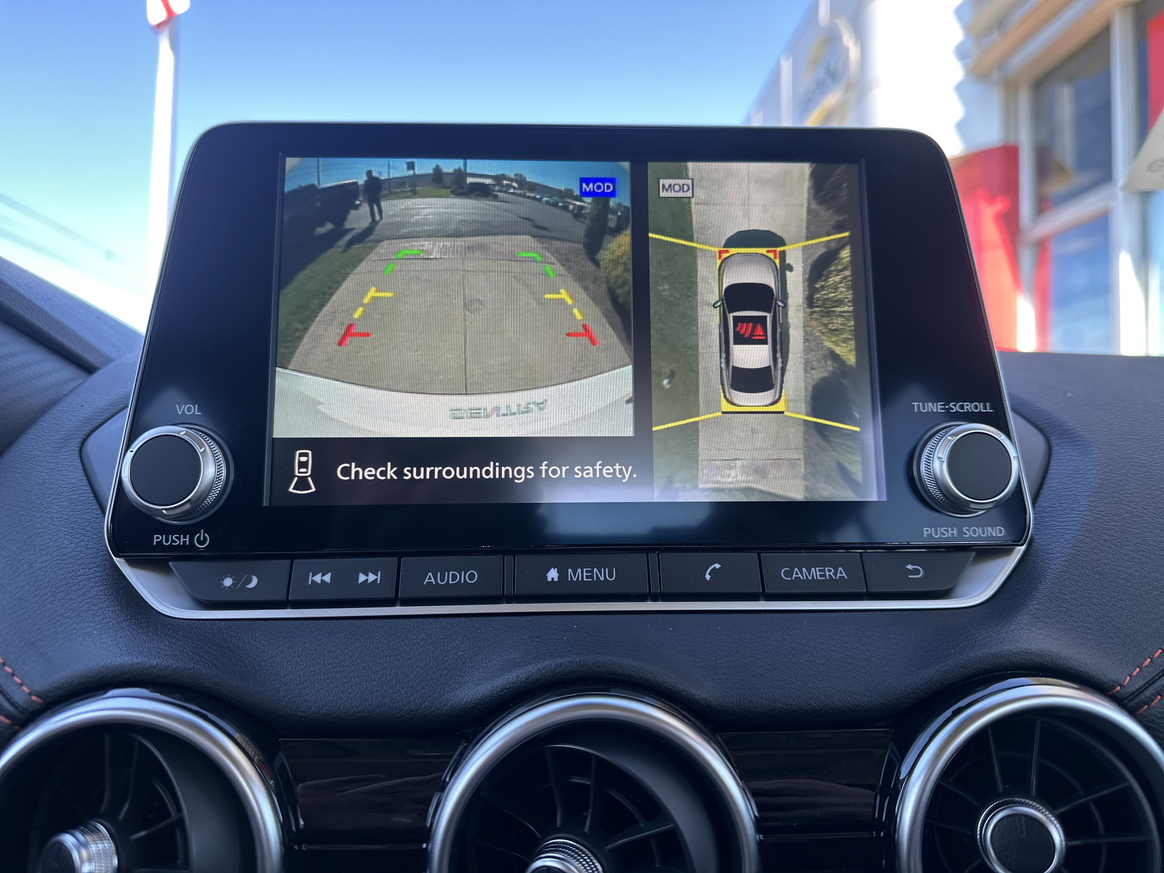 New 2025 Nissan Sentra SR image 23