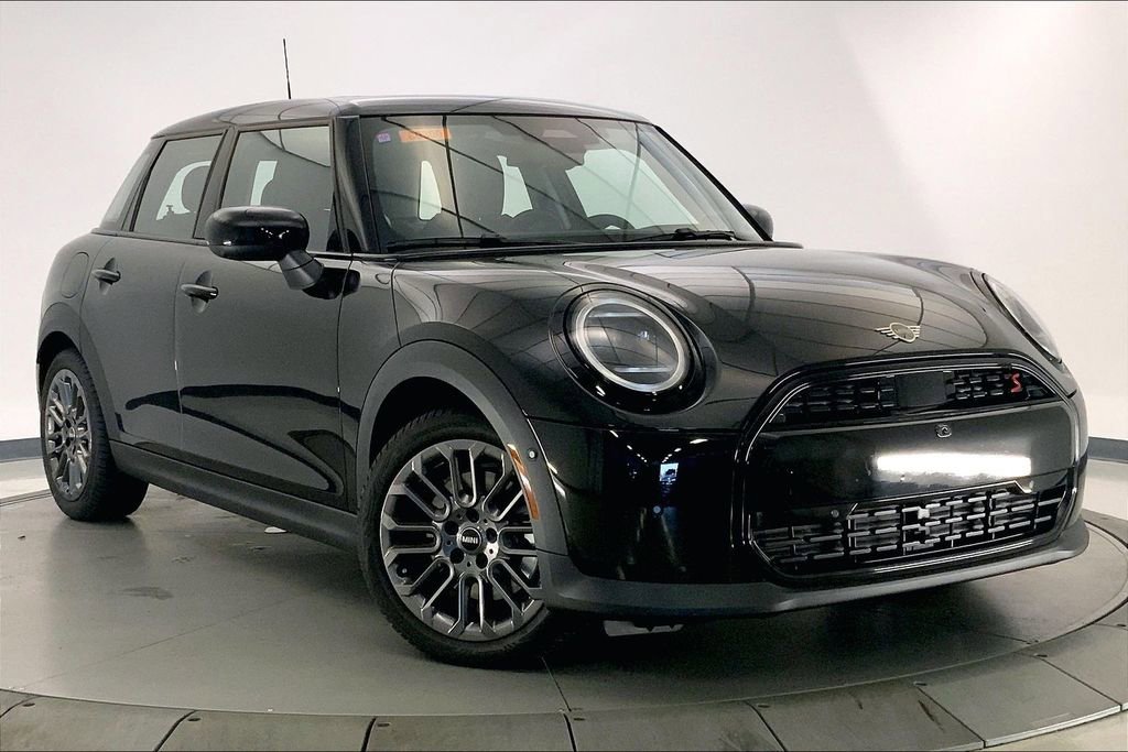Used 2025 MINI Cooper S image 1