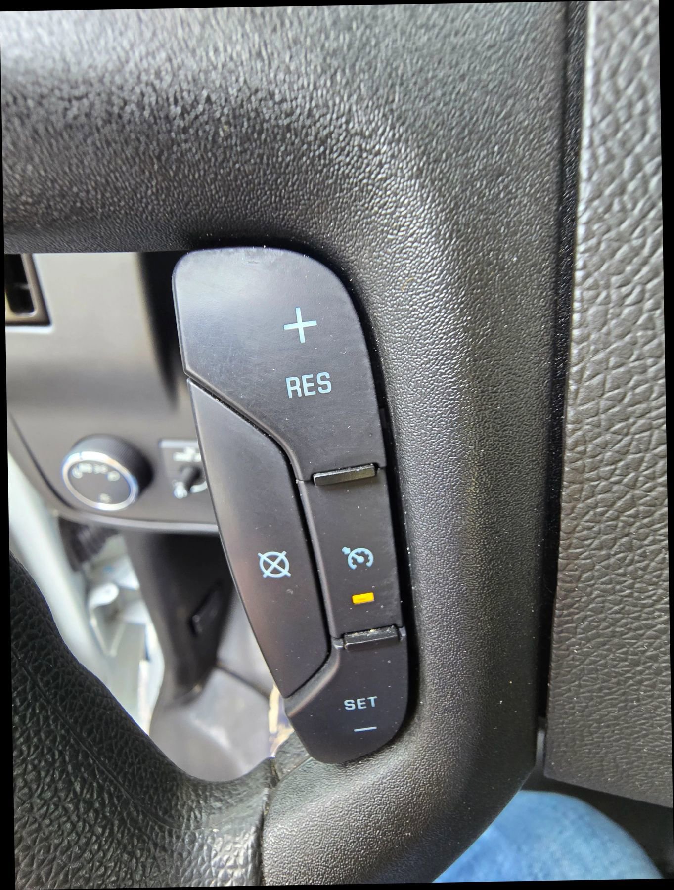 Used 2020 Chevrolet Express 2500 w/ Driver Convenience Package image 22