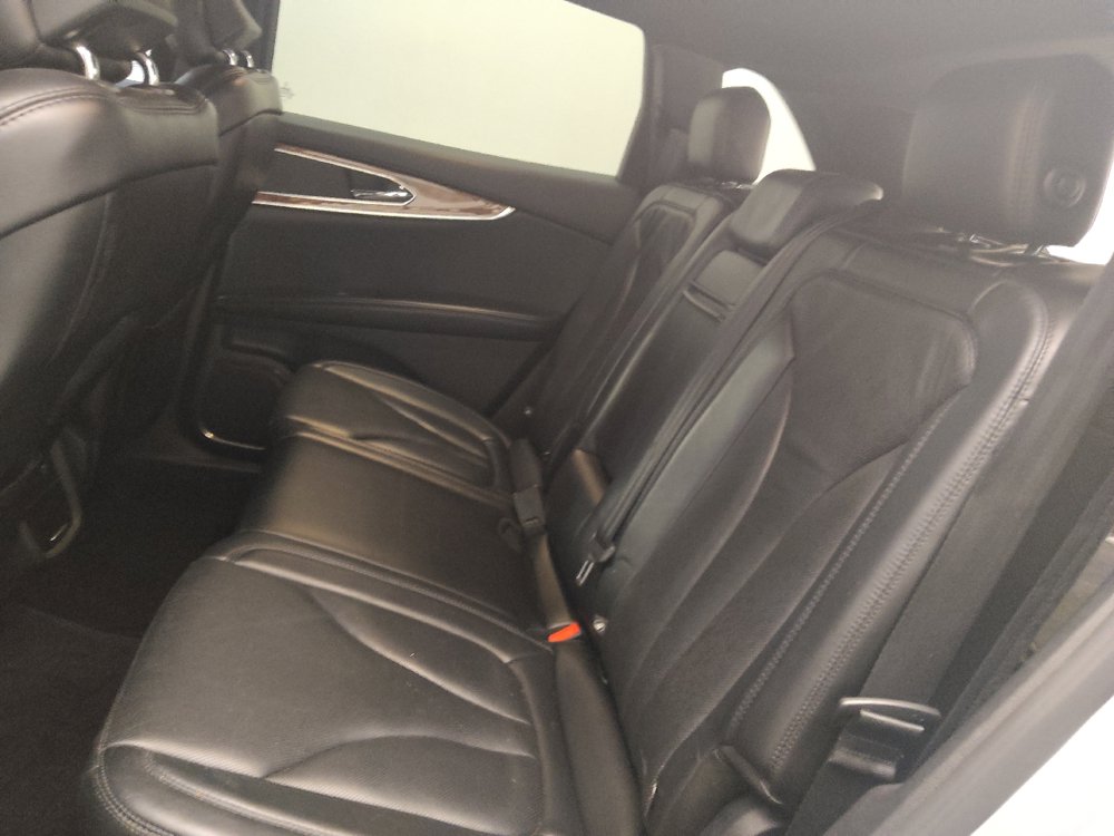 Used 2016 Lincoln MKX Reserve w/ Climate Package AWD/4WD image 18