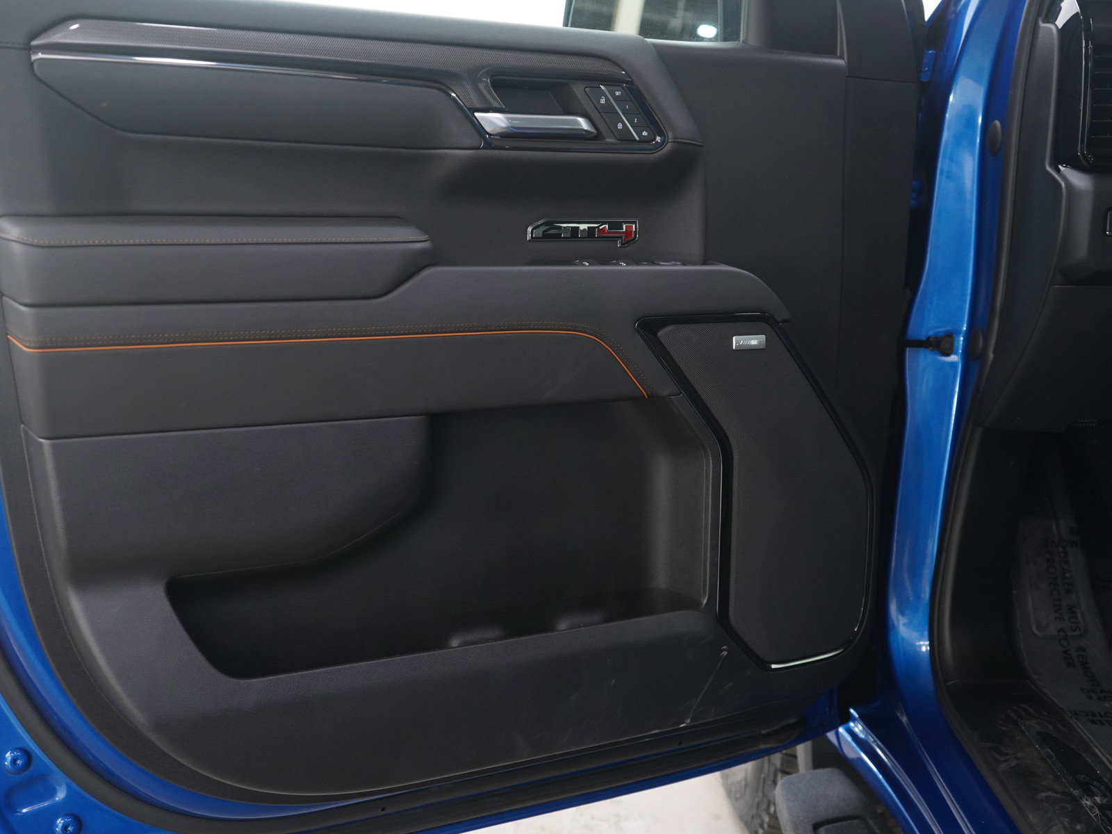 Used 2022 GMC Sierra 1500 AT4 w/ AT4 Premium Package image 19