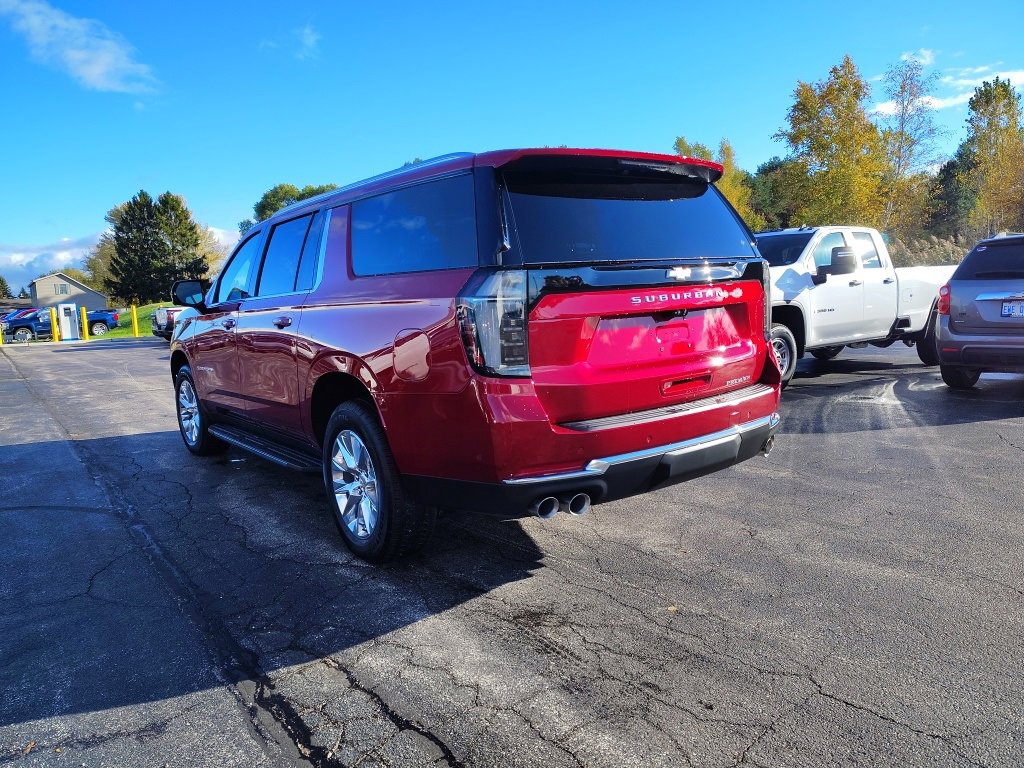 New 2026 Chevrolet Suburban Premier image 5