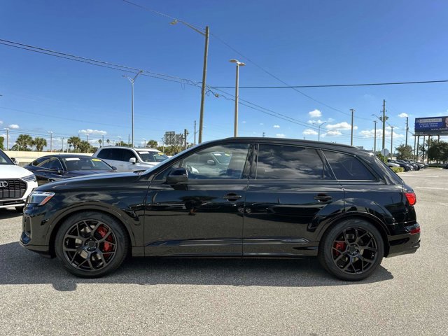 New 2026 Audi SQ7 Prestige image 3