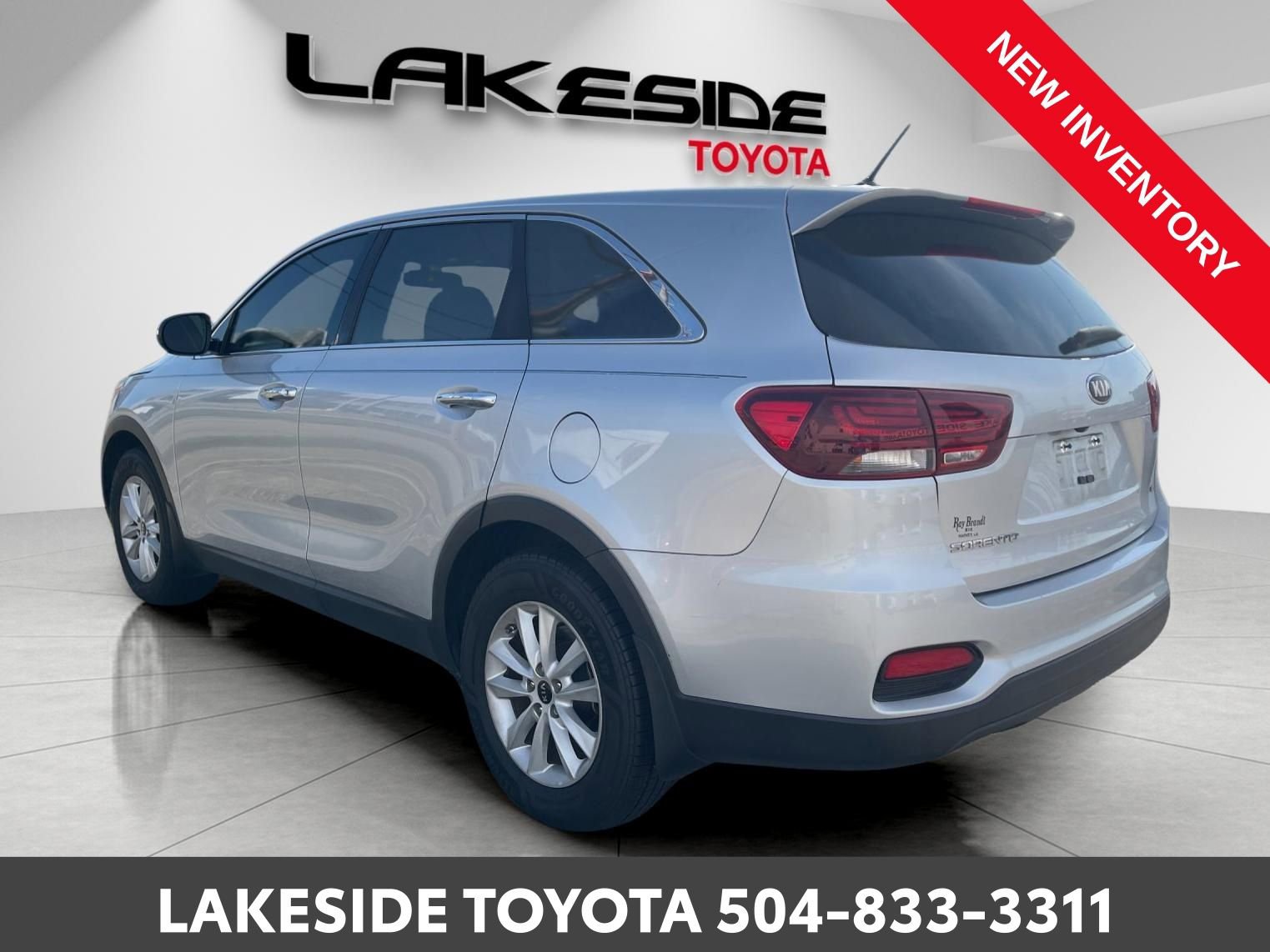 Used 2019 Kia Sorento LX image 4
