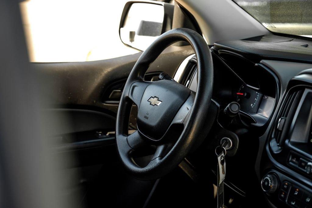 Used 2019 Chevrolet Colorado W/T image 11