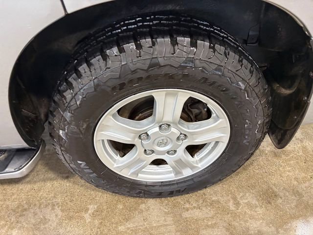 Used 2008 Toyota Sequoia SR5 AWD/4WD image 17