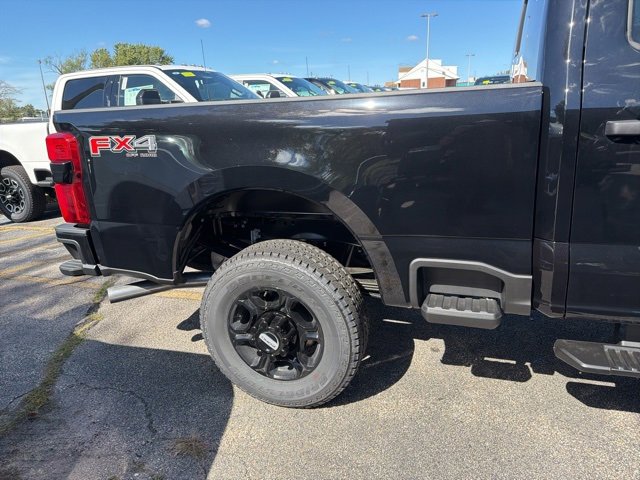 New 2026 Ford F350 XL image 3