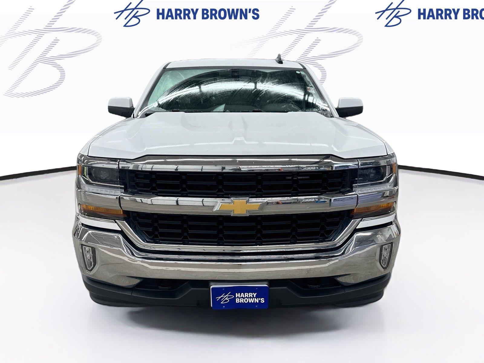 Used 2018 Chevrolet Silverado 1500 LT w/ All Star Edition AWD/4WD image 5