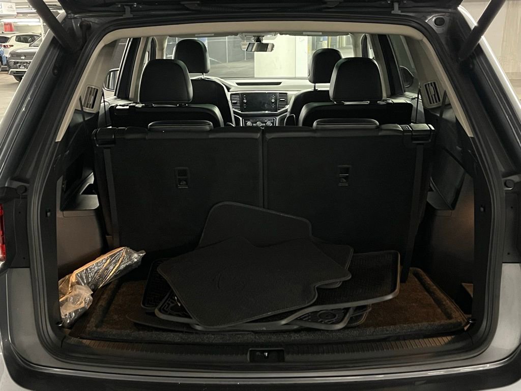 Used 2022 Volkswagen Atlas SE image 40