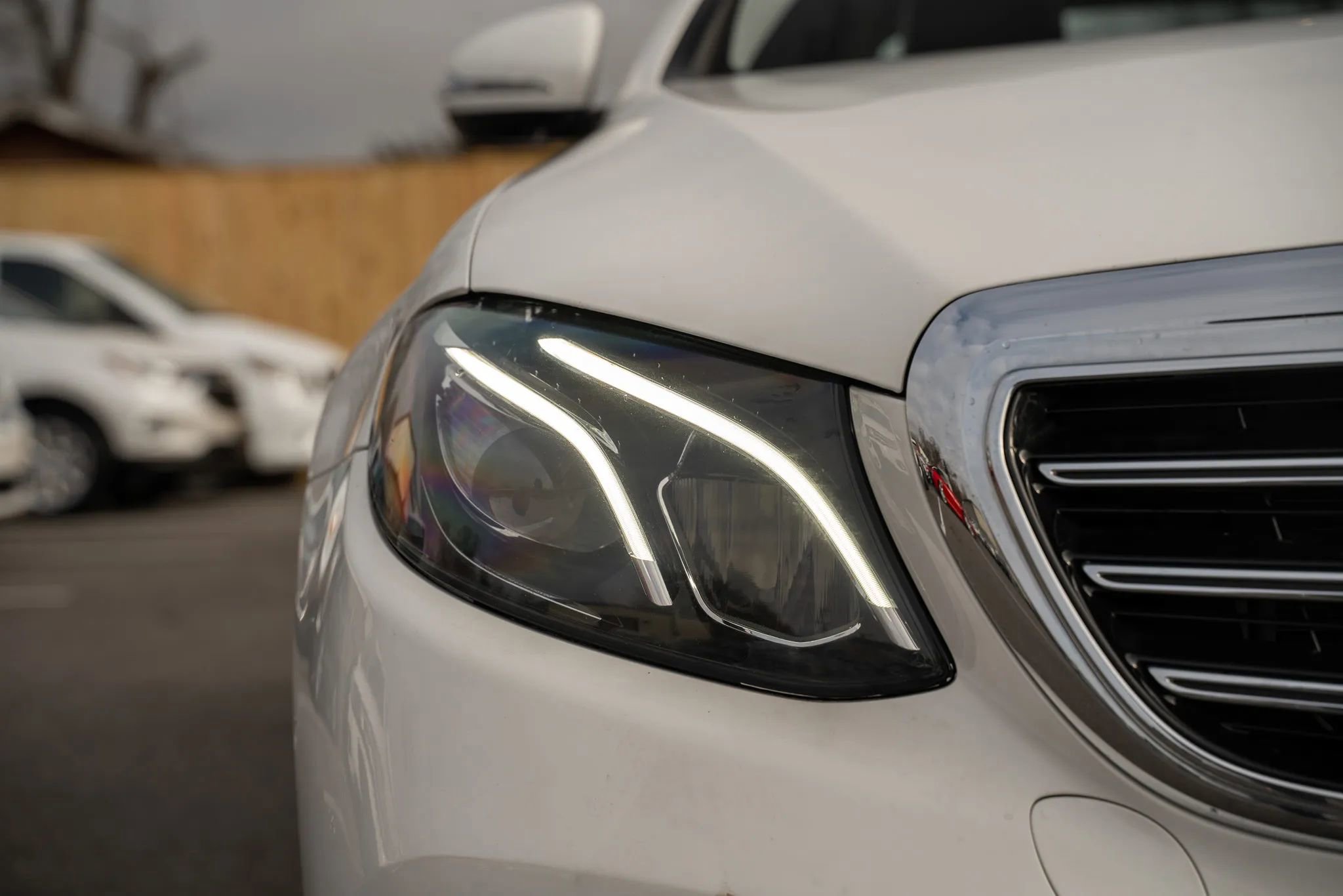 Used 2018 Mercedes-Benz E 300 4MATIC w/ Premium 1 Package image 34