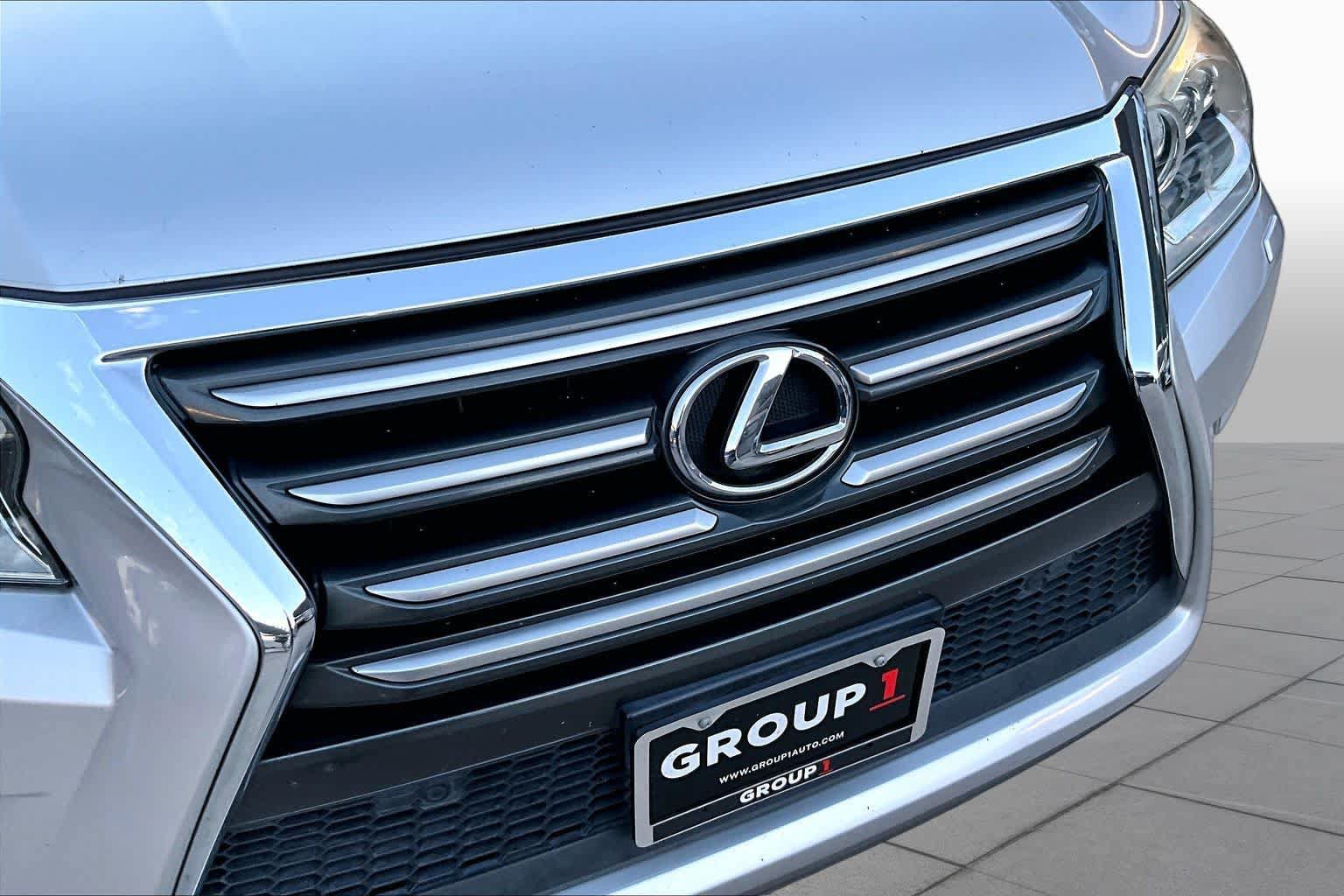 Used 2014 Lexus GX 460 Luxury AWD/4WD image 32