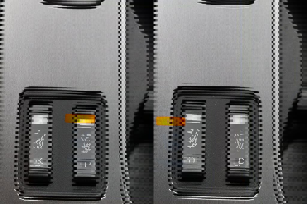 Used 2023 Nissan Murano SV w/ SV Midnight Edition Package image 25