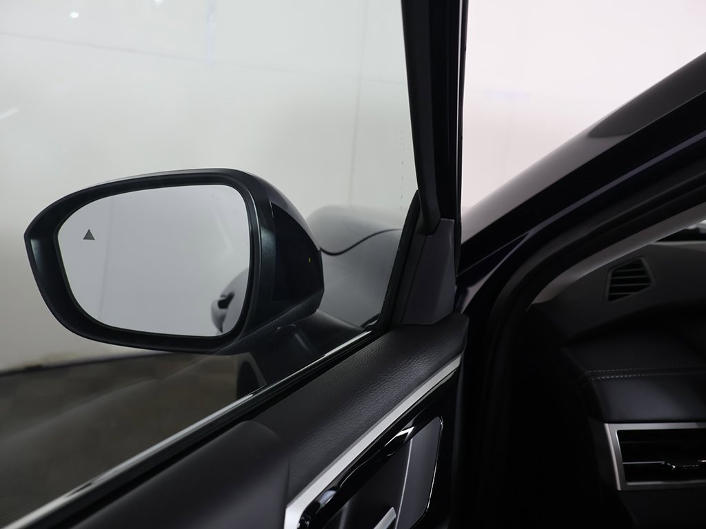 New 2025 Mitsubishi Outlander SE image 40