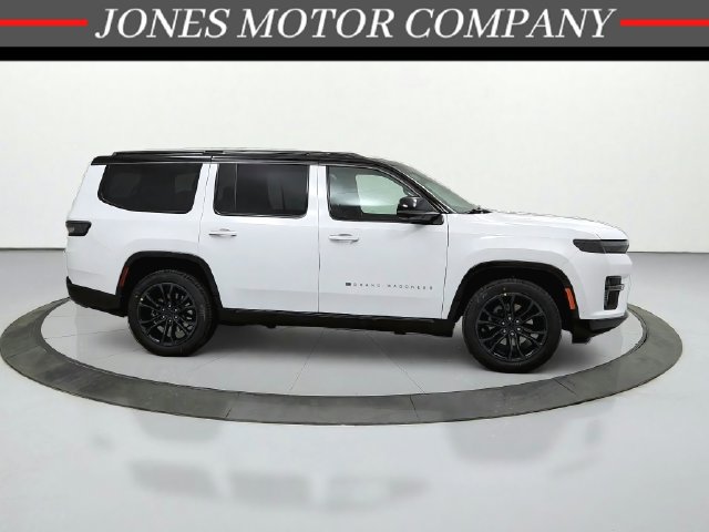 New 2026 Jeep Grand Wagoneer Summit w/ Rear Seat Video Group I