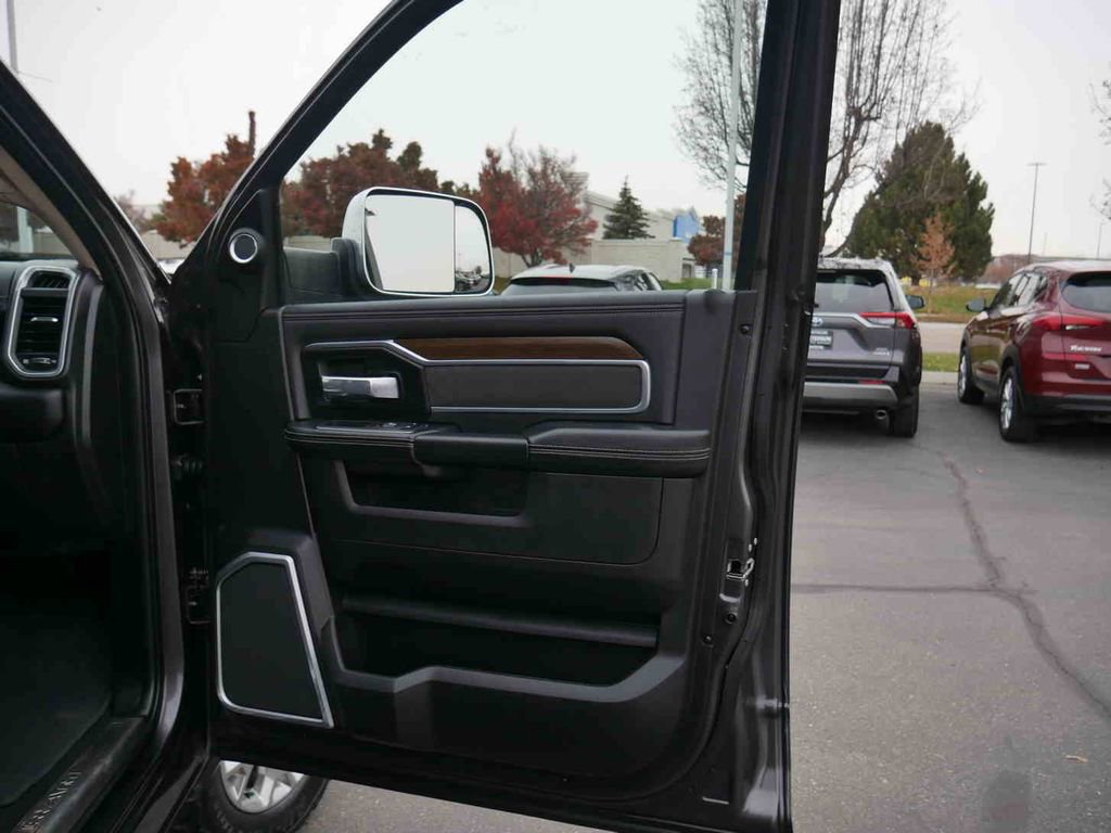 Certified 2022 RAM 2500 Laramie image 32