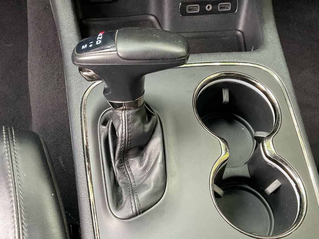 Used 2020 Dodge Durango R/T w/ Blacktop Package AWD/4WD image 38
