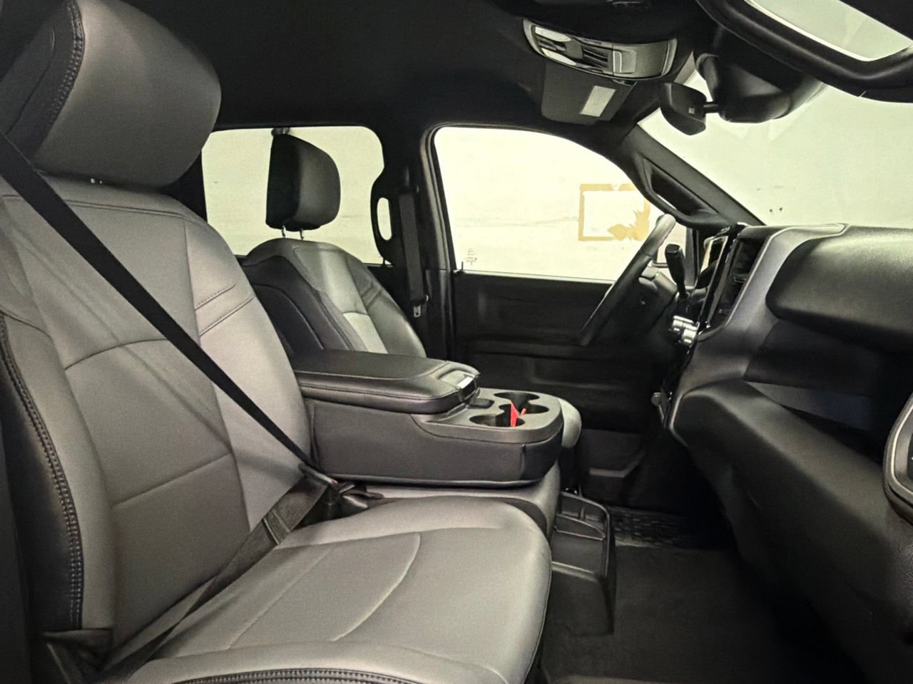 New 2026 RAM 3500 Tradesman AWD/4WD image 15