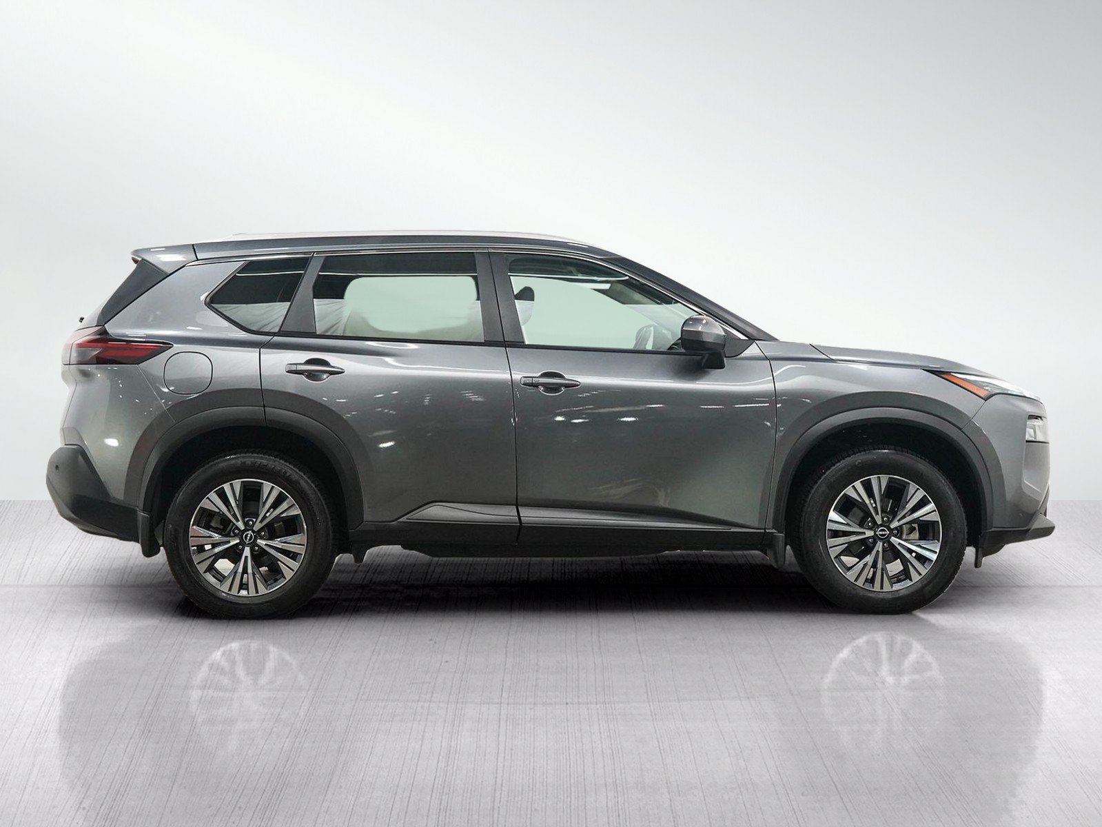 Used 2023 Nissan Rogue SV w/ SV Premium B Package AWD/4WD image 7