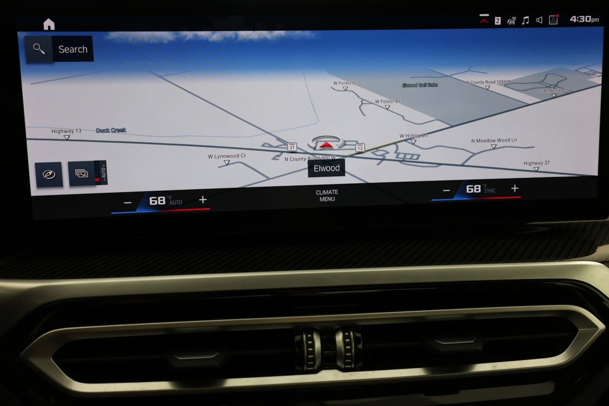 Used 2023 BMW M2 w/ Lighting Package RWD image 8