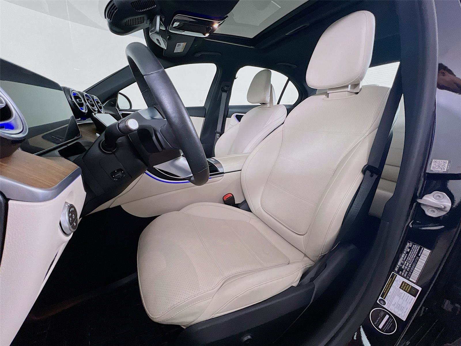 Certified 2022 Mercedes-Benz C 300 4MATIC Sedan image 20