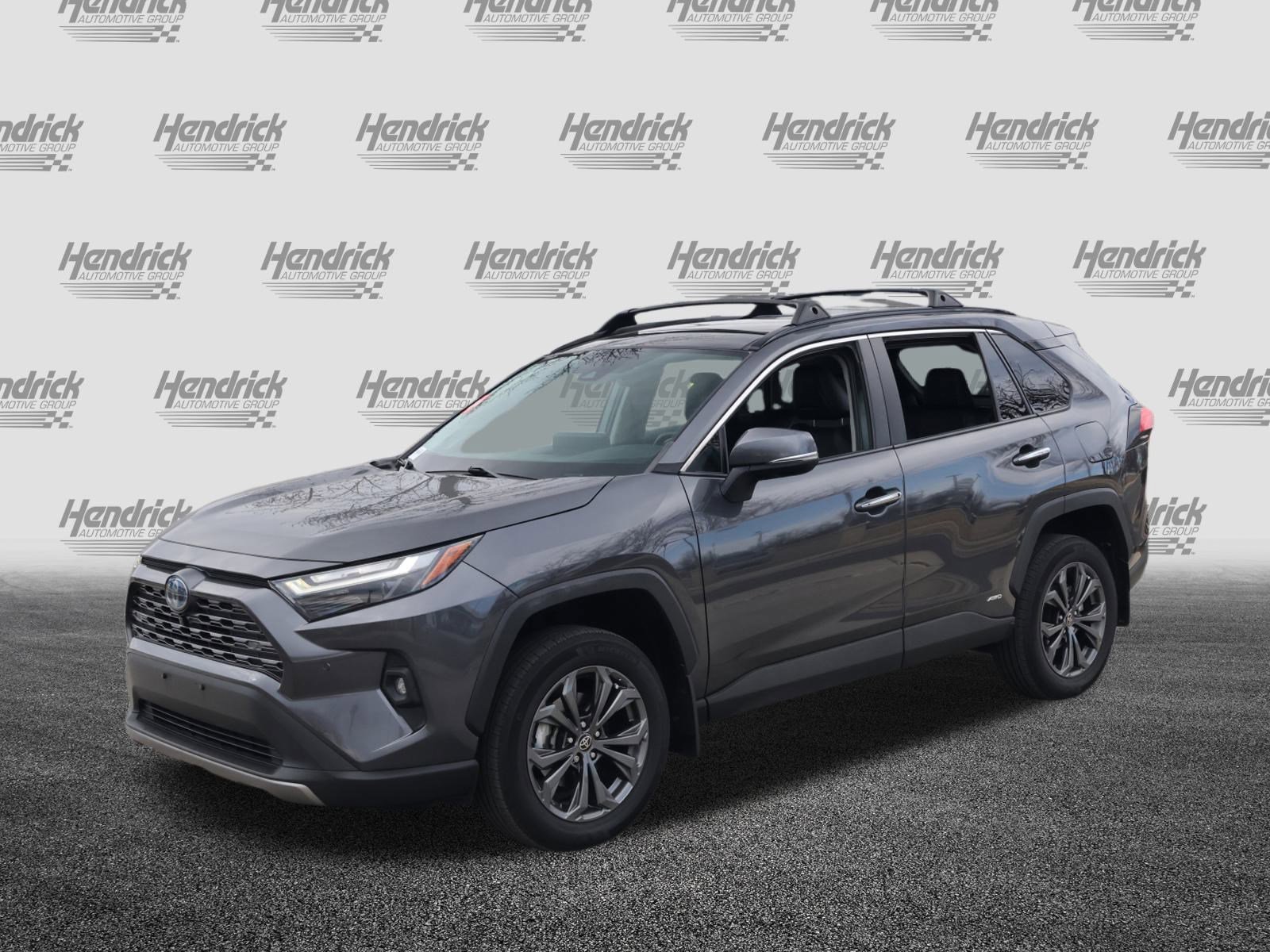 Used 2023 Toyota RAV4 Limited image 5