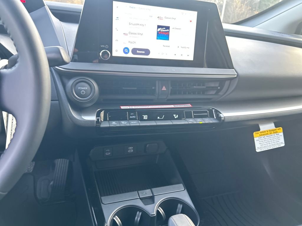 New 2026 Toyota Prius LE AWD/4WD image 11