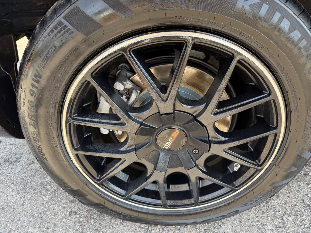 Used 2010 Scion xB FWD image 7