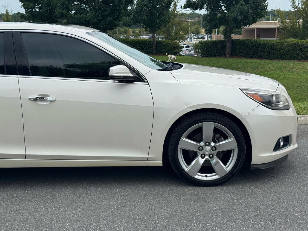 Used 2013 Chevrolet Malibu LTZ FWD image 40