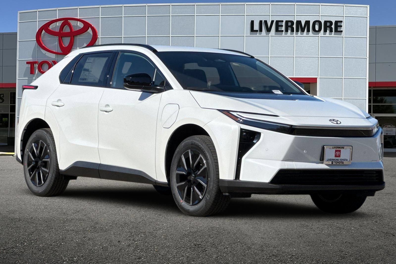New 2026 Toyota bZ FWD image 2