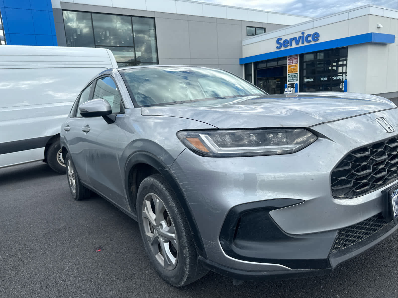 Used 2024 Honda HR-V LX image 3