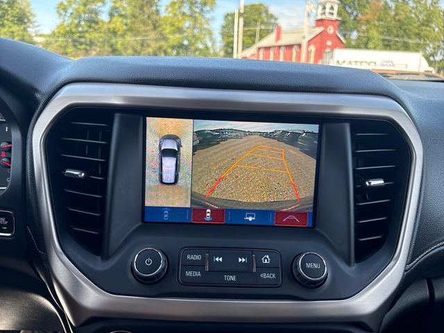Used 2018 GMC Acadia Denali w/ Technology Package AWD/4WD image 17