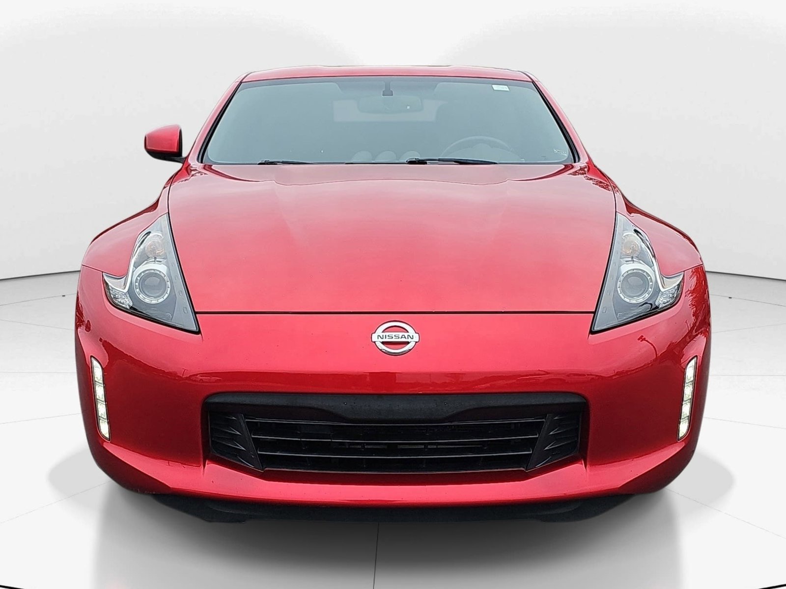 Used 2020 Nissan 370Z w/ Sport Package RWD image 8