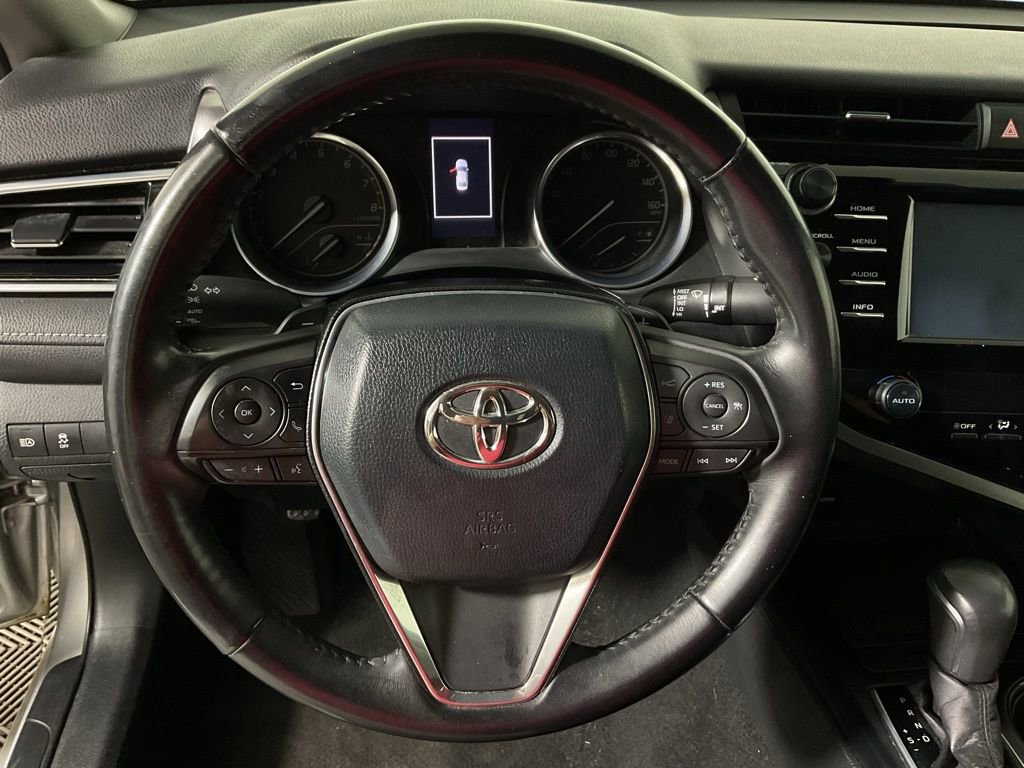 Used 2018 Toyota Camry SE image 21