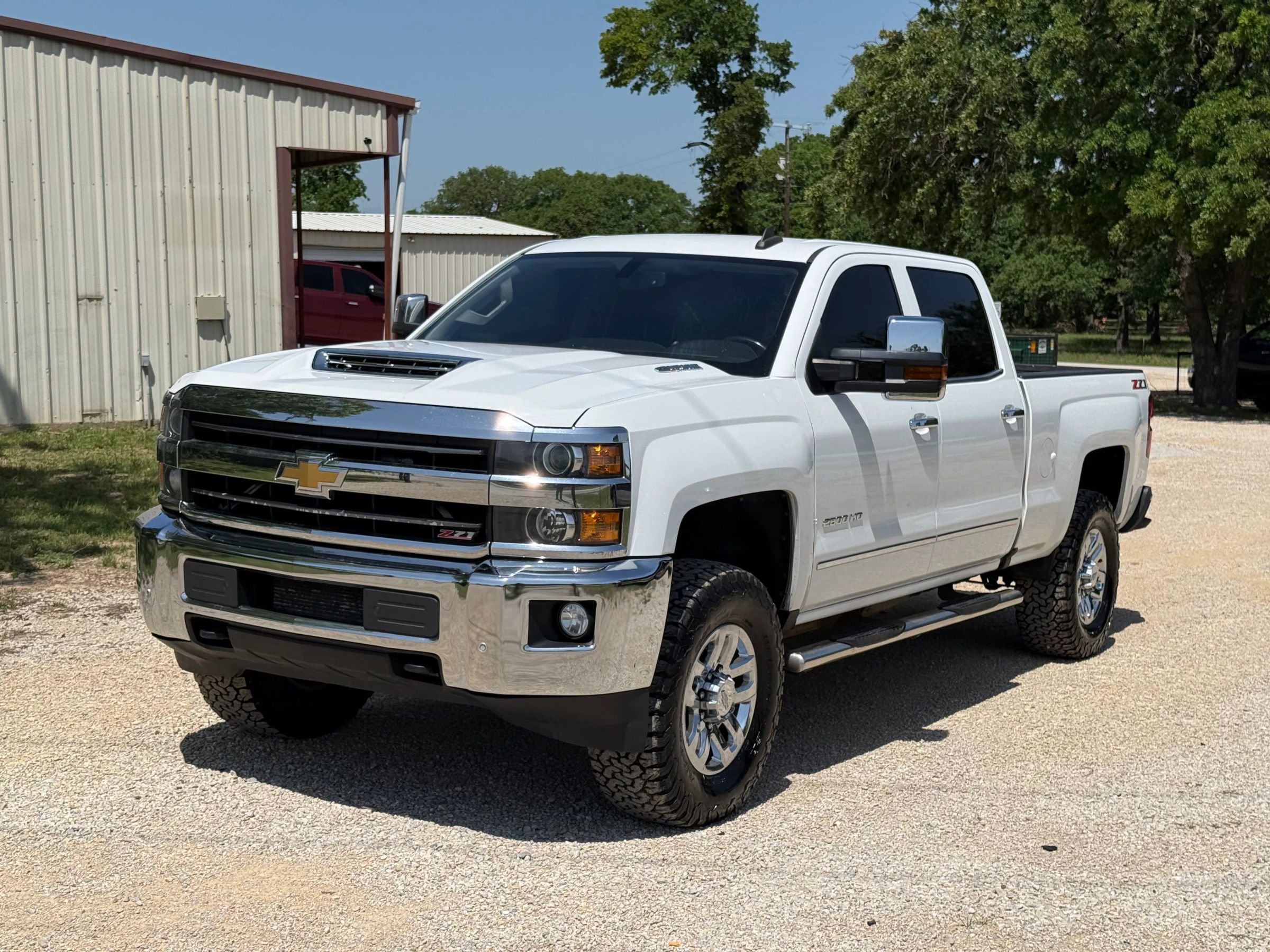 Used 2019 Chevrolet Silverado 2500 LTZ w/ Duramax Plus Package AWD/4WD image 7