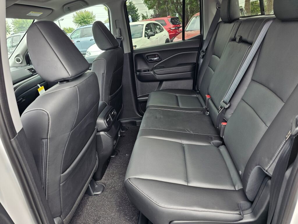 New 2025 Honda Ridgeline RTL image 17