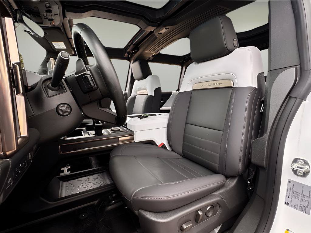 Used 2025 GMC Hummer EV 3X AWD/4WD image 9