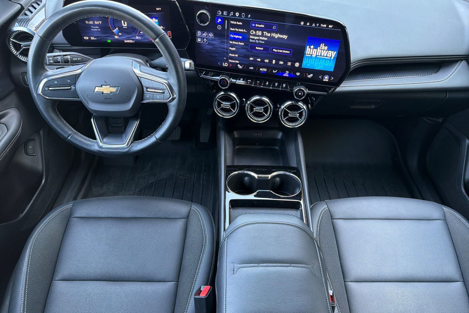 Used 2024 Chevrolet Blazer EV LT AWD/4WD image 10